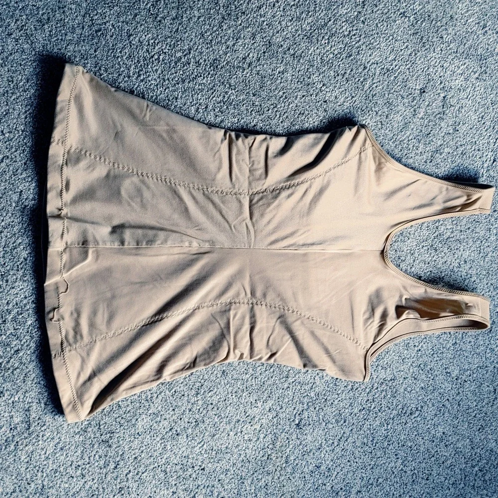 Sweet Nothings by Maidenform Shapewear Camisole Beige Nude 2XL Compression